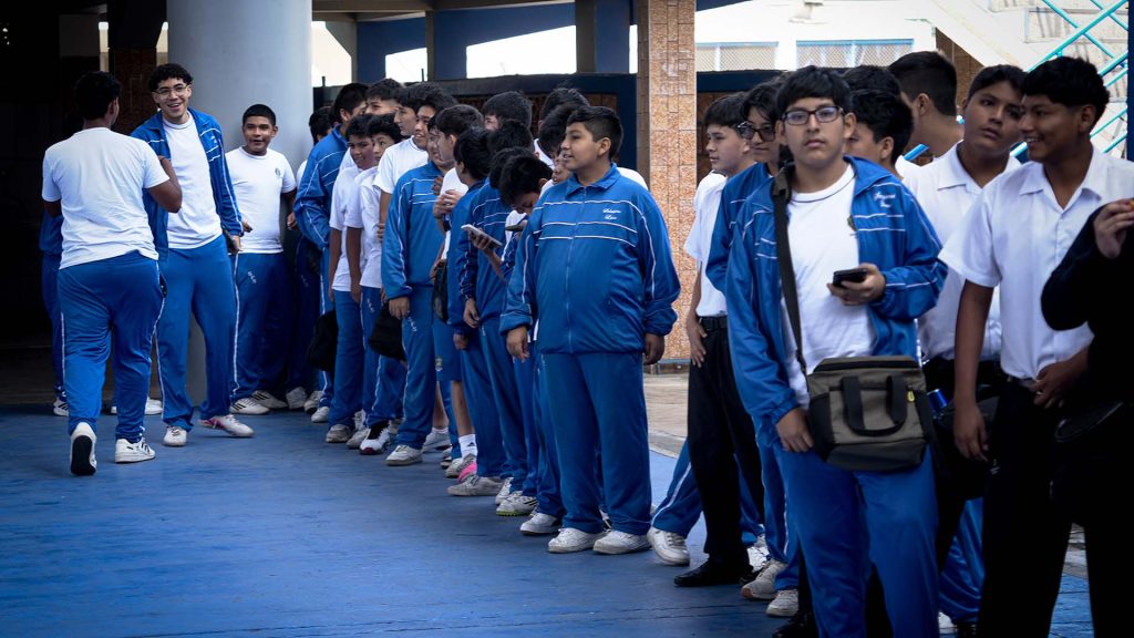 Estudiantes de 3.º de primaria del Colegio Salesiano San Francisco de Sales llenan de alegría y solidaridad el colegio en su Venta Misionera