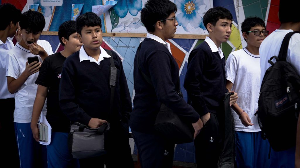 Estudiantes de 3.º de primaria del Colegio Salesiano San Francisco de Sales llenan de alegría y solidaridad el colegio en su Venta Misionera