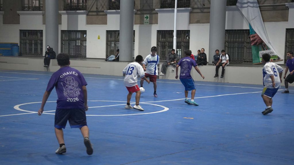 Fútbol de confraternización: 5.º de secundaria, CEBA y San Francisco de Sales