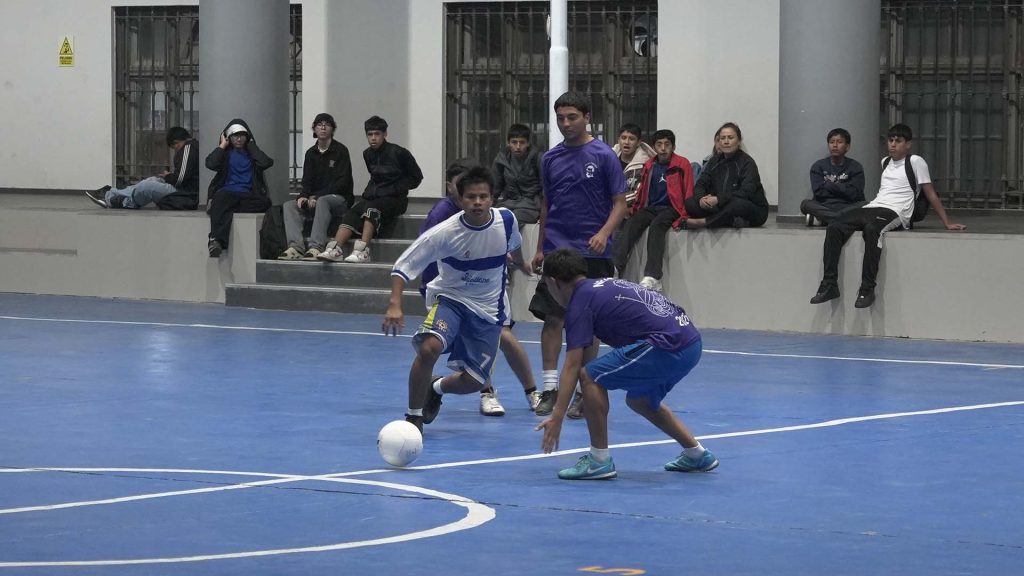 Fútbol de confraternización: 5.º de secundaria, CEBA y San Francisco de Sales