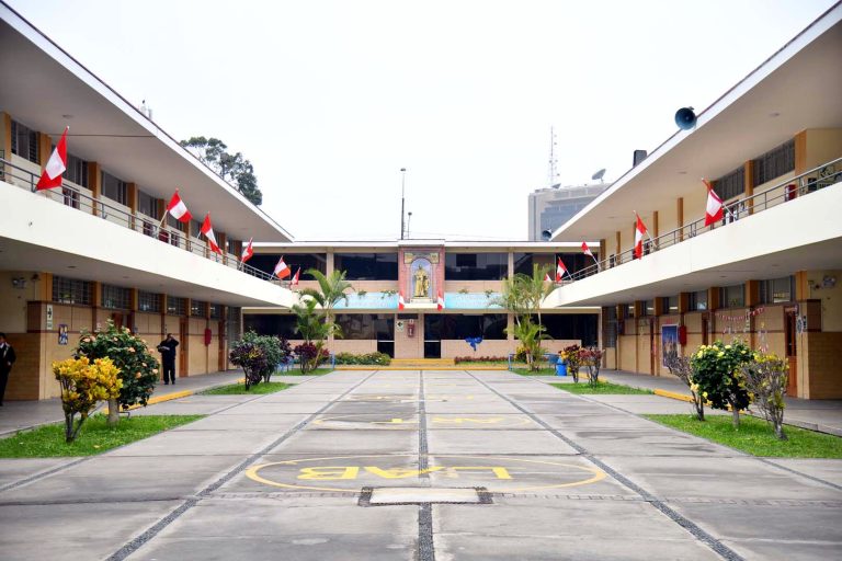 Patio principal